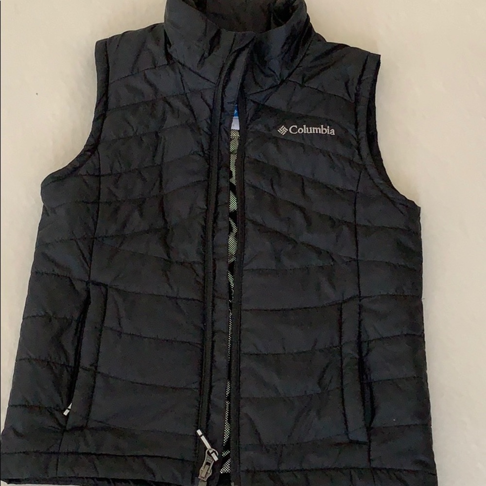 Black Columbia vest